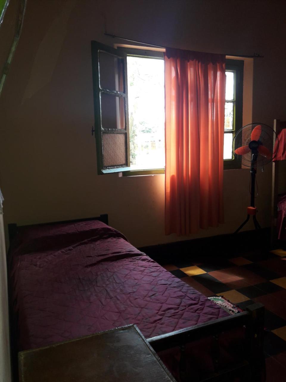 Maria Preta Hostel Сан-Игнасио Экстерьер фото